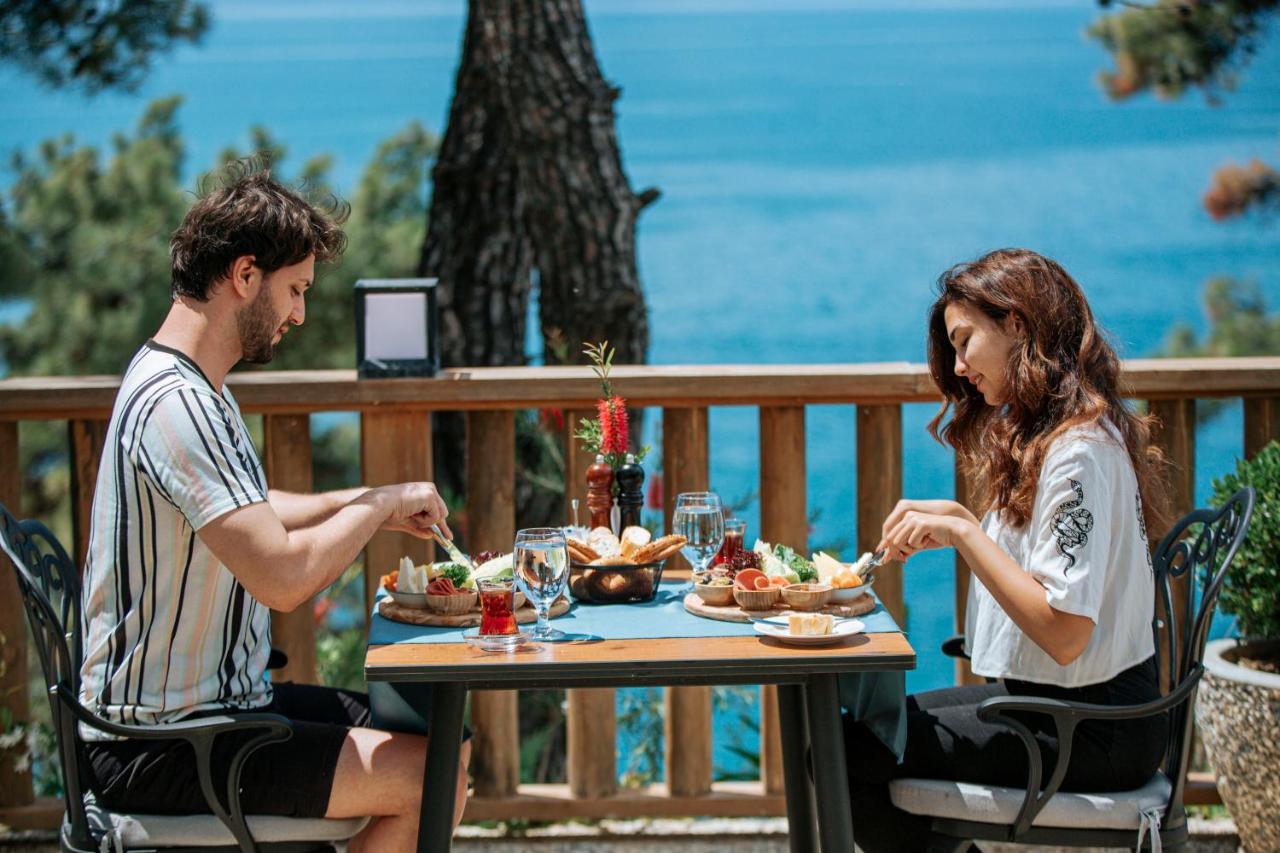 Marisstone Hotels Mecidiye Екстериор снимка